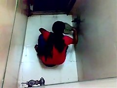 Sophia college girls in Mumbai caught pissing voyeur video #3