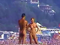 Nice blonde finally reached the beach voyeur video #2